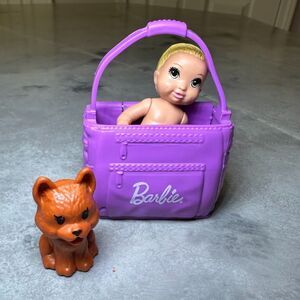 Mattel Barbie Purple Diaper Bag &‎ Changing Pad, Blonde Hair Green Eye Baby, Dog